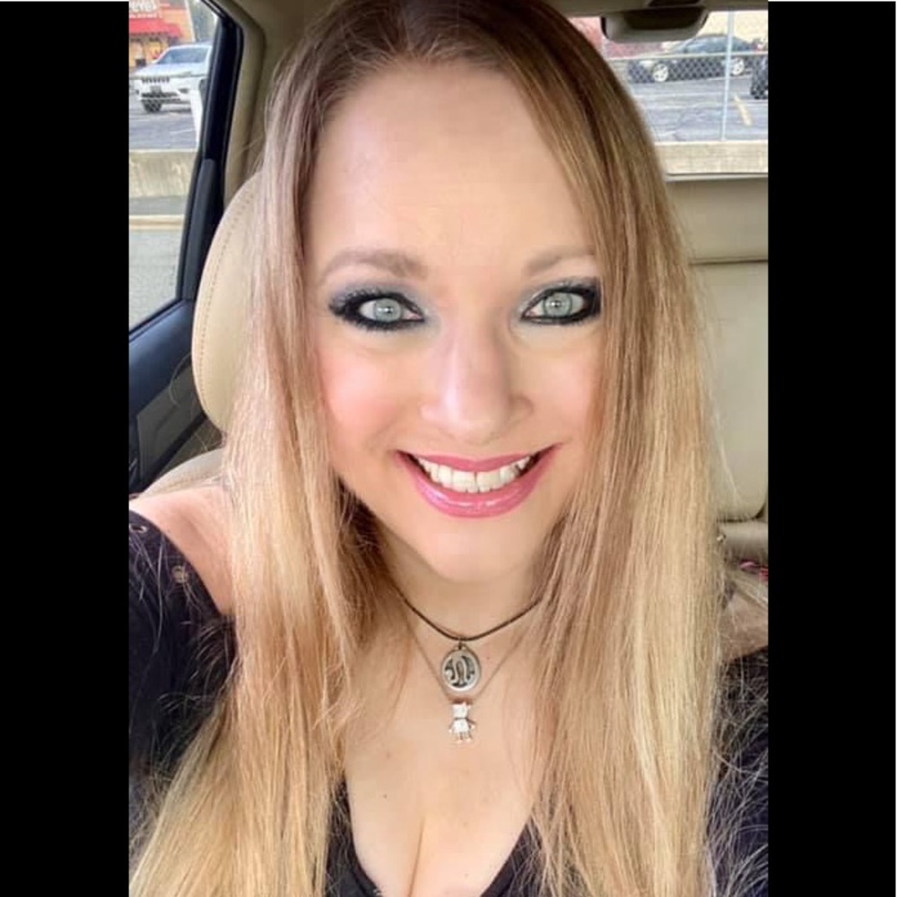 Meet your Posher, Tracy